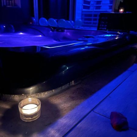 La Suite Grenoble Spa Jacuzzi Et Sauna Privatif ภายนอก รูปภาพ