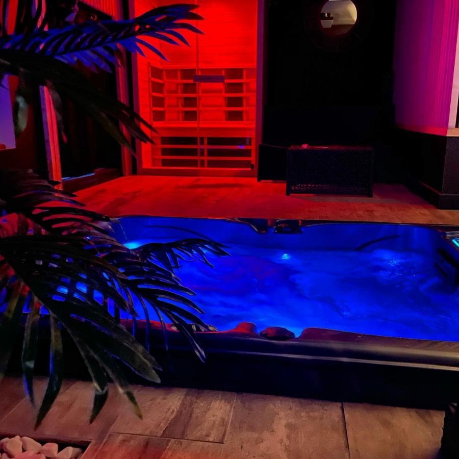 La Suite Grenoble Spa Jacuzzi Et Sauna Privatif ภายนอก รูปภาพ