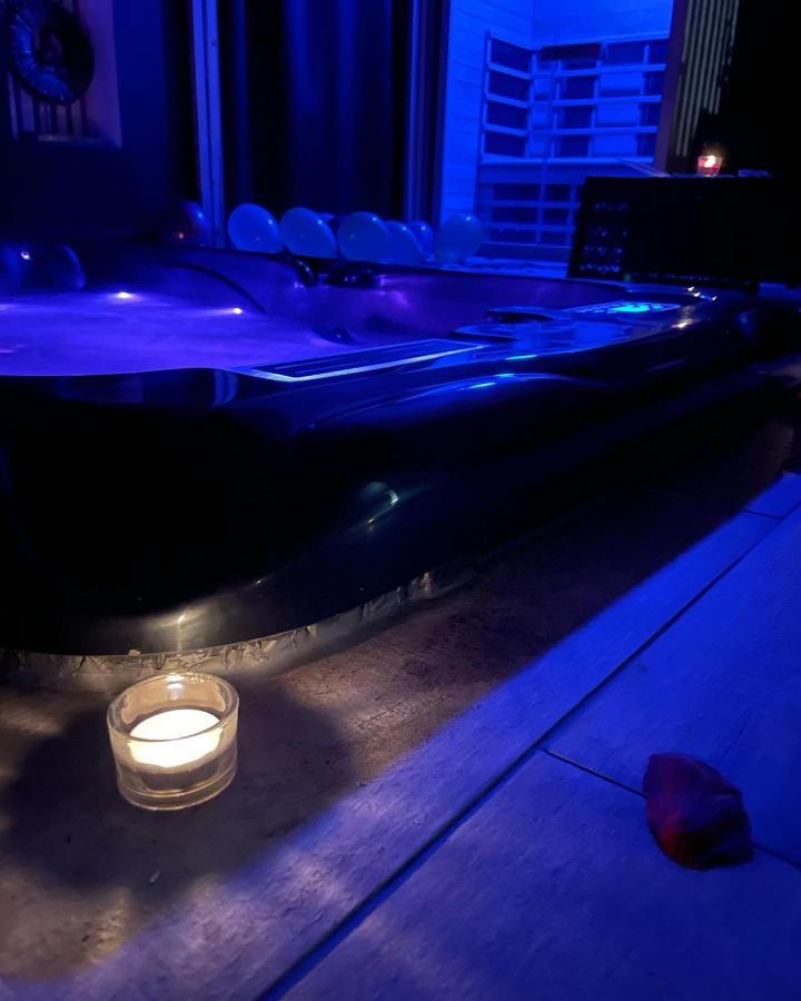 La Suite Grenoble Spa Jacuzzi Et Sauna Privatif ภายนอก รูปภาพ