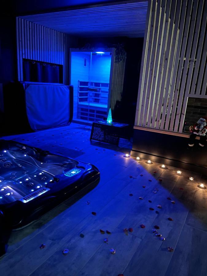 La Suite Grenoble Spa Jacuzzi Et Sauna Privatif ภายนอก รูปภาพ